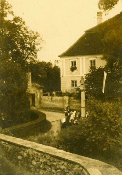 1959